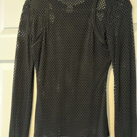 BCBG BLACK MESH TOP SIZE XS - Picture 3 of 4